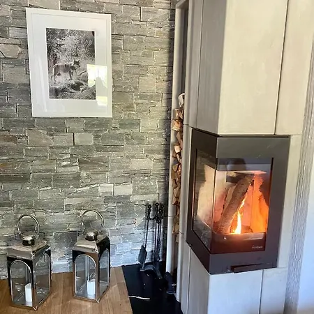 Mountain Retreat In Wifi Sauna דירה