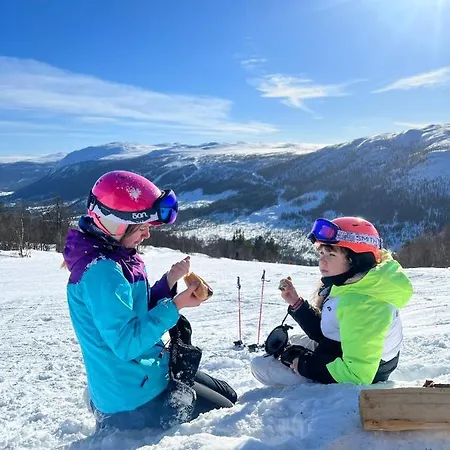 Mountain Retreat In Wifi Sauna Uvdal