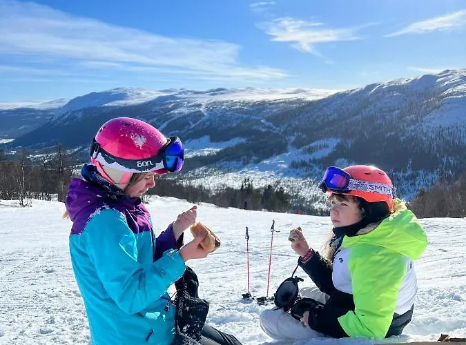 Mountain Retreat In Wifi Sauna Uvdal